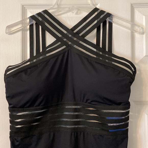 Hilor Women’s One Piece Swim color black brand new with tag size XL /14 - Picture 2 of 8